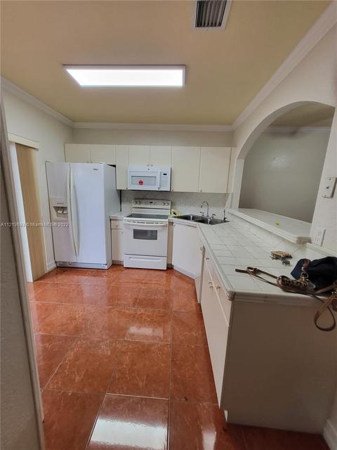 7789 W 36th Ave #3, Hialeah, FL 33018 photo 14