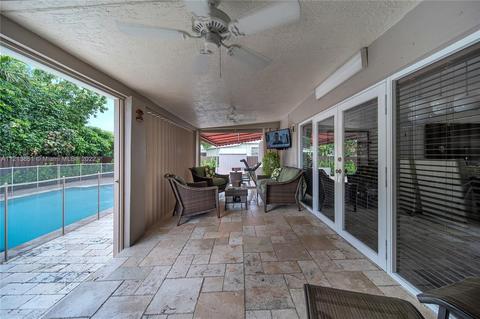 5881 W 3rd Ave, Hialeah, FL 33012 photo 24