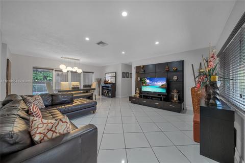5881 W 3rd Ave, Hialeah, FL 33012 photo 6