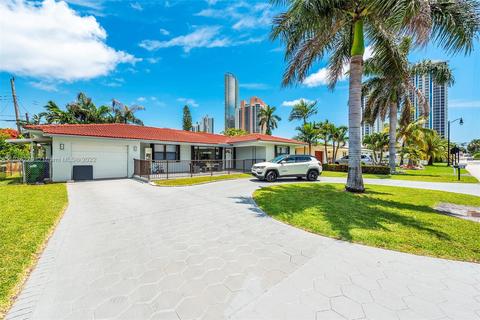 221 186th St, Sunny Isles Beach, FL 33160