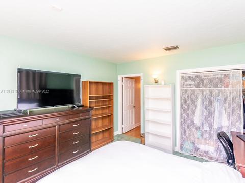 239 Pinecrest Dr, Miami Springs, FL 33166 photo 40