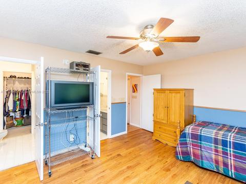 239 Pinecrest Dr, Miami Springs, FL 33166 photo 43