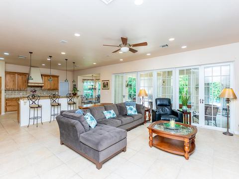239 Pinecrest Dr, Miami Springs, FL 33166 photo 14