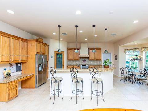 239 Pinecrest Dr, Miami Springs, FL 33166 photo 19