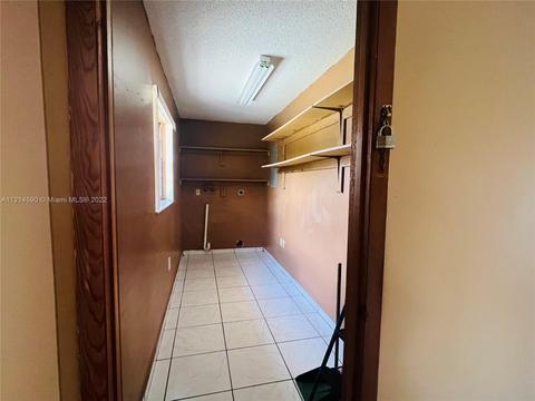 624 E 29th St, Hialeah, FL 33013 photo 11