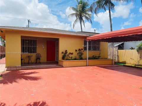 624 E 29th St, Hialeah, FL 33013 photo 1