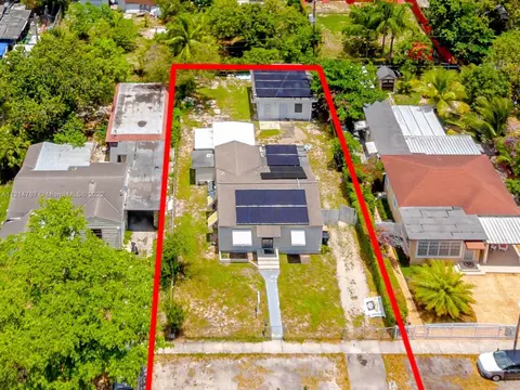 765 NW 121st St, North Miami, FL 33168