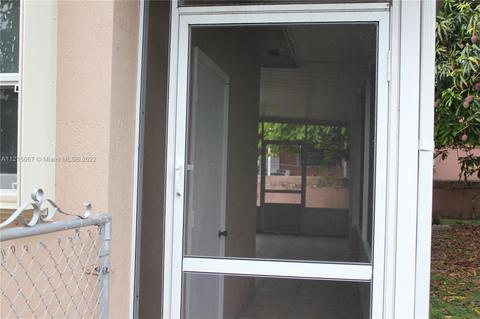 216 E 41st St, Hialeah, FL 33013 photo 31