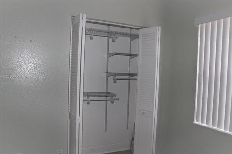 216 E 41st St, Hialeah, FL 33013 photo 12