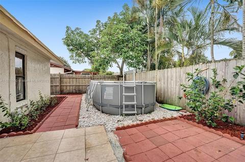 6300 SW 7th St, Margate, FL 33068 photo 23
