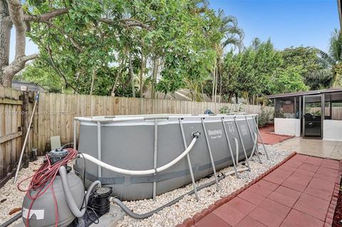 6300 SW 7th St, Margate, FL 33068 photo 24