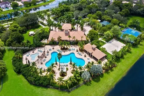 3884 E Hibiscus St, Weston, FL 33332 photo 1