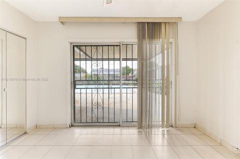851 SE 3rd Pl, Hialeah, FL 33010 photo 20