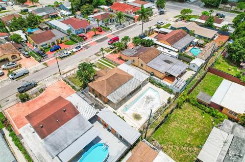 851 SE 3rd Pl, Hialeah, FL 33010 photo 51