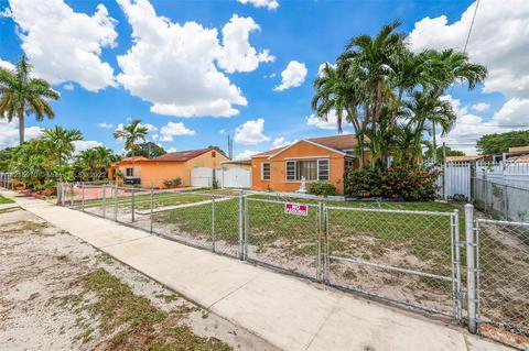 851 SE 3rd Pl, Hialeah, FL 33010 photo 3