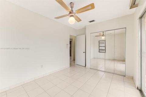 851 SE 3rd Pl, Hialeah, FL 33010 photo 19