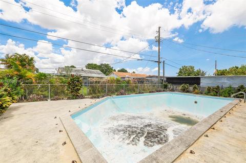 851 SE 3rd Pl, Hialeah, FL 33010 photo 38