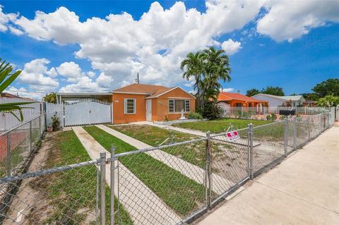 851 SE 3rd Pl, Hialeah, FL 33010 photo 4