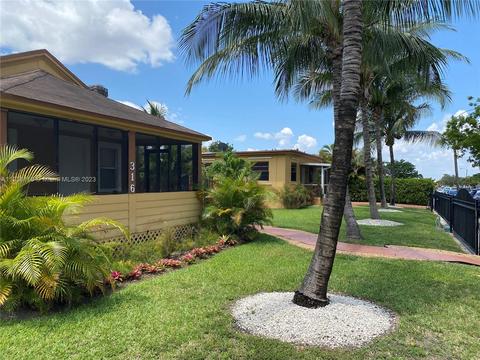 316 E 43rd St, Hialeah, FL 33013 photo 2