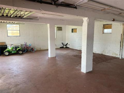 316 E 43rd St, Hialeah, FL 33013 photo 39