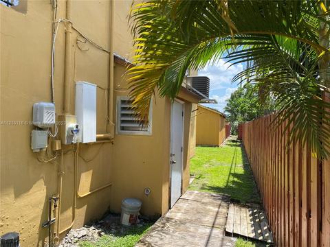 316 E 43rd St, Hialeah, FL 33013 photo 29