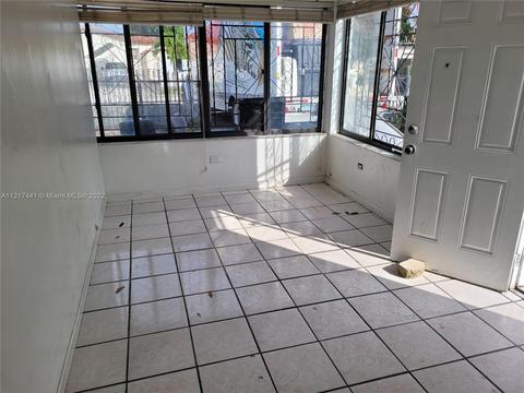 494 E 44th St, Hialeah, FL 33013 photo 11