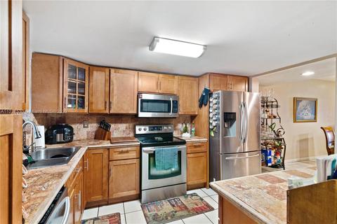 7109 W 19th Ct, Hialeah, FL 33014 photo 1