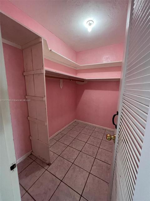 344 E 52nd St, Hialeah, FL 33013 photo 16