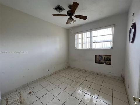 344 E 52nd St, Hialeah, FL 33013 photo 8