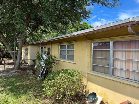 344 E 52nd St, Hialeah, FL 33013 photo 22