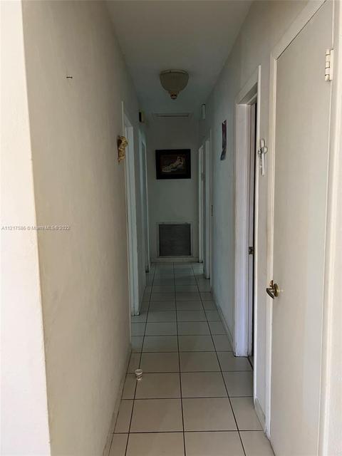 344 E 52nd St, Hialeah, FL 33013 photo 6