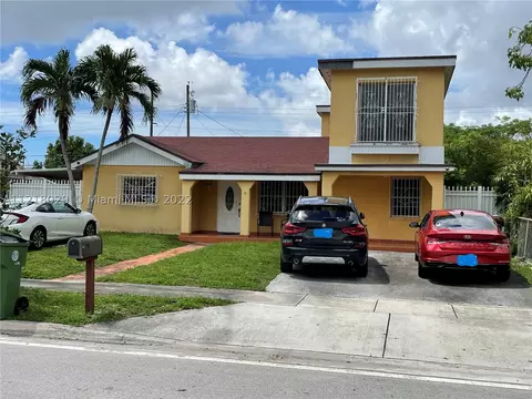 640 NE 1st Pl, Hialeah, FL 33010 photo 1