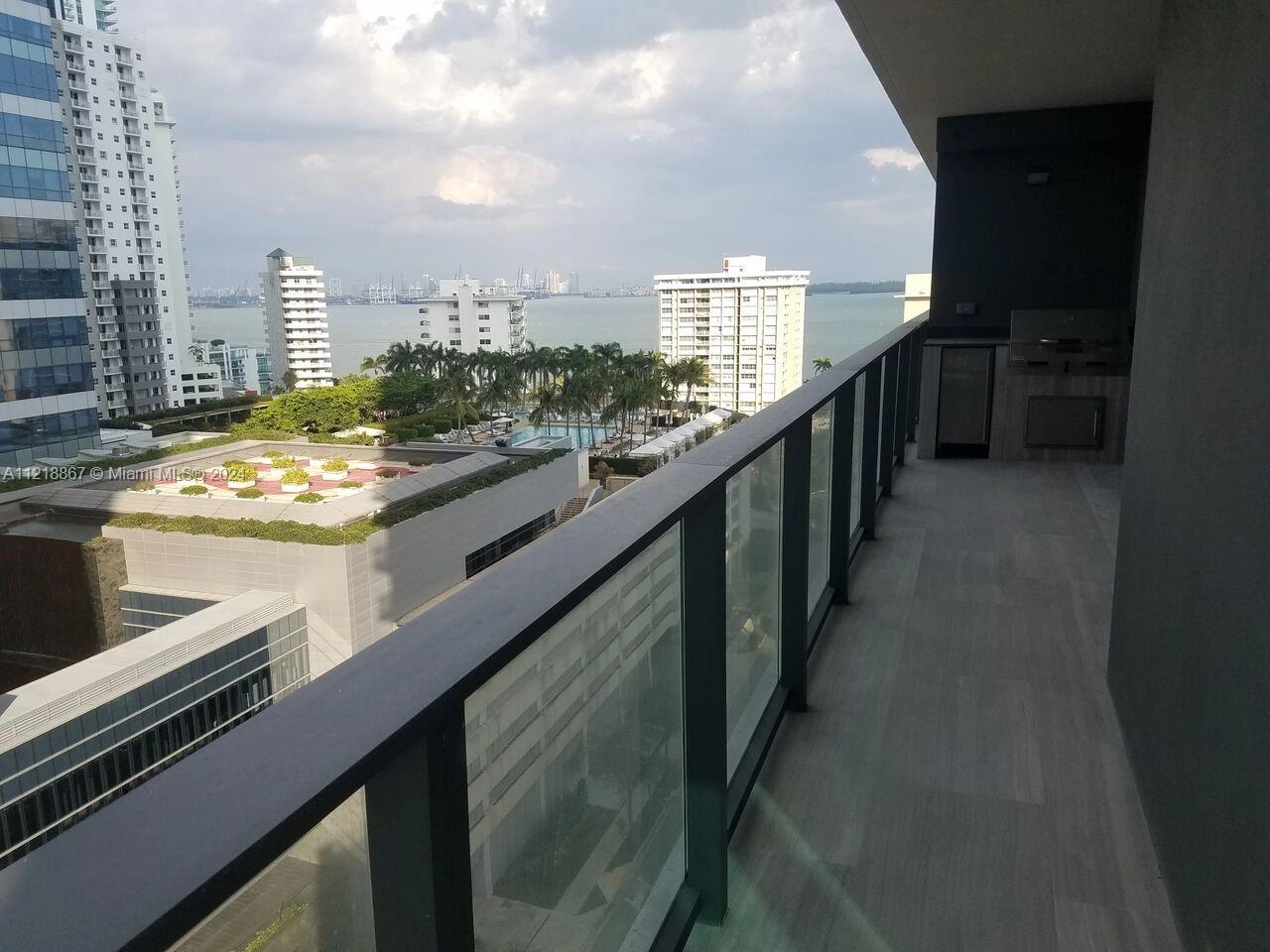 1451 Brickell Ave Unit 1206  