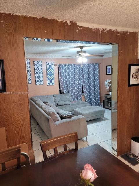 342 E 46th St, Hialeah, FL 33013 photo 1
