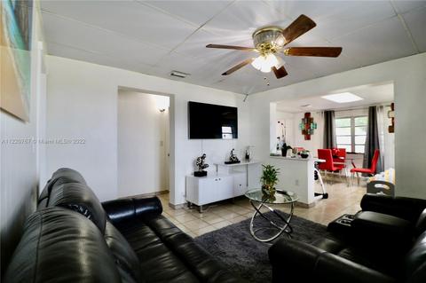 5071 E 3rd Ave, Hialeah, FL 33013 photo 27