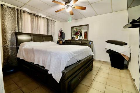 5071 E 3rd Ave, Hialeah, FL 33013 photo 35