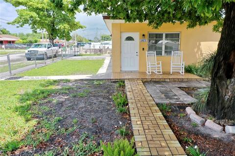 5071 E 3rd Ave, Hialeah, FL 33013 photo 7