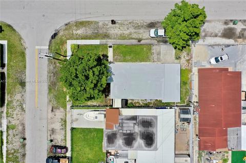 5071 E 3rd Ave, Hialeah, FL 33013 photo 4