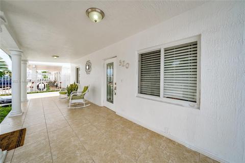 520 E 47th St, Hialeah, FL 33013 photo 4