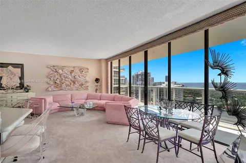 20281 E Country Club Dr #2214, Aventura, FL 33180
