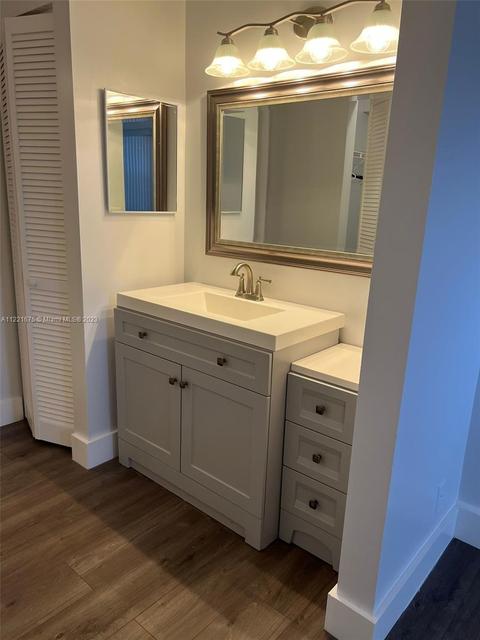 Undisclosed, Pembroke Pines, FL 33027