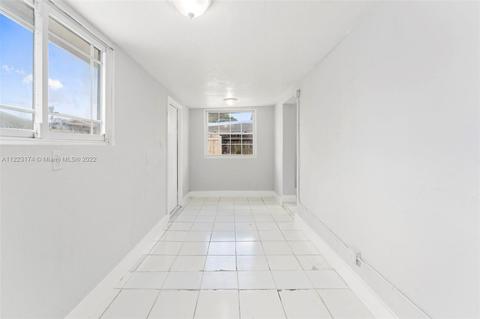 4148 E 10th Ave, Hialeah, FL 33013 photo 26