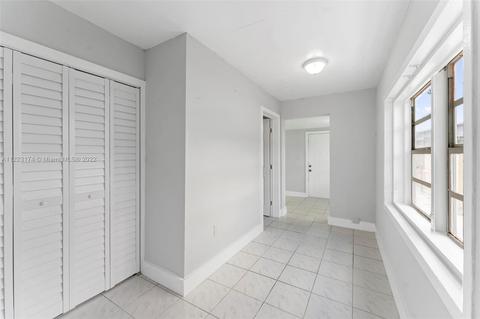 4148 E 10th Ave, Hialeah, FL 33013 photo 20