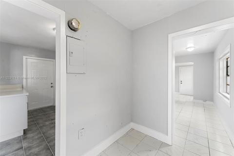 4148 E 10th Ave, Hialeah, FL 33013 photo 19