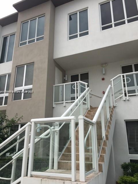 10280 NW 63rd Ter #213, Doral, FL 33178
