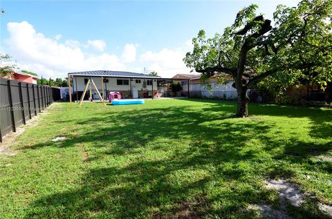 151 E 36th St, Hialeah, FL 33013 photo 24