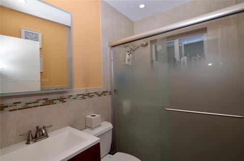 151 E 36th St, Hialeah, FL 33013 photo 18