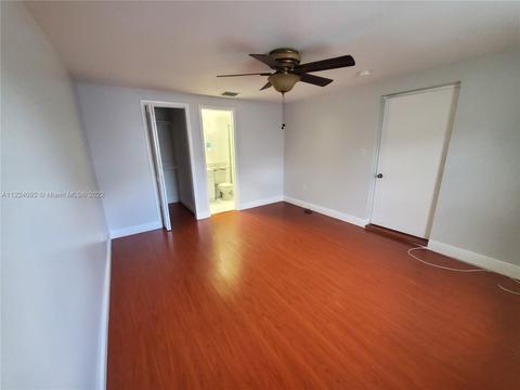 660 E 14th St, Hialeah, FL 33010 photo 12