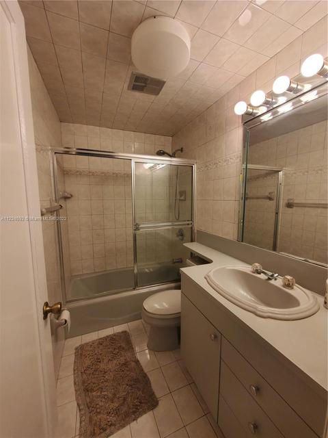 660 E 14th St, Hialeah, FL 33010 photo 15