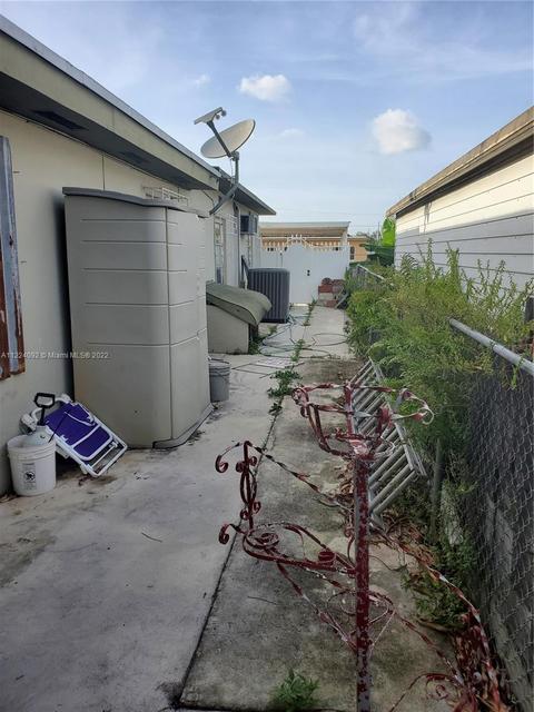 660 E 14th St, Hialeah, FL 33010 photo 41